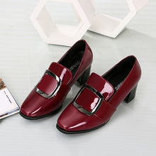 Load image into Gallery viewer, Leather Shoes Female 2020 Spring Thick With Square Head Deep Mouth