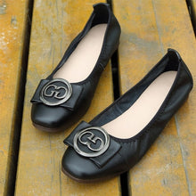 Load image into Gallery viewer, 2020 new autumn leather ladies flat soft breathable Non-slip women shoes