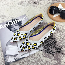 Load image into Gallery viewer, Loafers shoes Soft Sole 3D Wool Knitted Pregnant Moccasins women