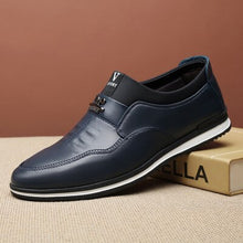 Load image into Gallery viewer, Monstceler Fashion Leather Men&#39;s Loafers shoes British Style Men Cowhide Shoes Slip On Male Casual Driving Flat Shoes