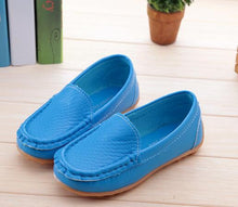 Load image into Gallery viewer, Children Casual Leather shoes Flat with Loafers