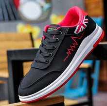 Load image into Gallery viewer, lightweight male casual shoes f 2020